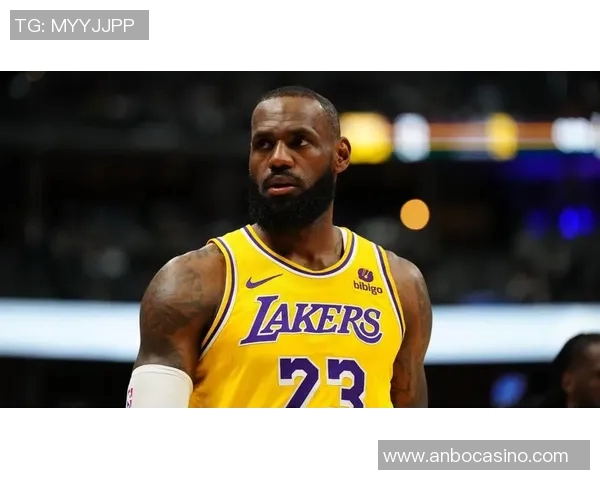 勒布朗詹姆斯：篮球巨星的传奇生涯与未来展望